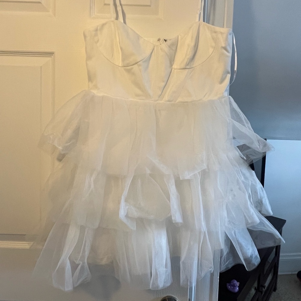 Rule the Runway White Tulle Bustier Tiered Mini Dress
Lulus